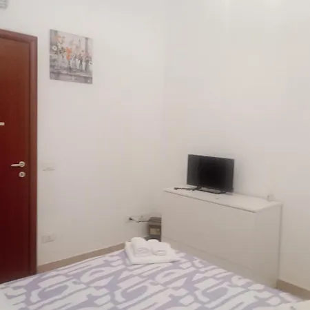 Guest house Giglio Rosso House *