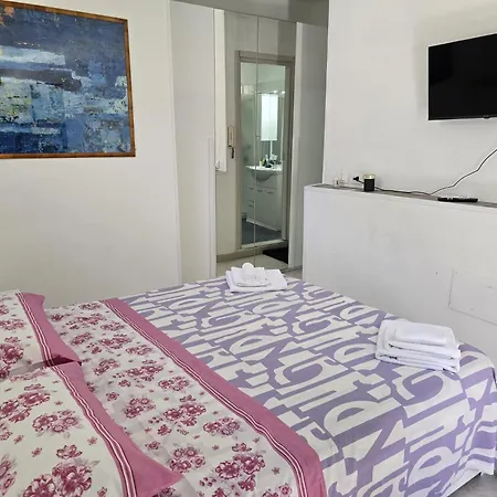 Guest house Giglio Rosso House *