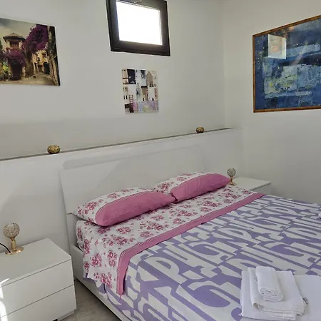 Giglio Rosso House Guest house *