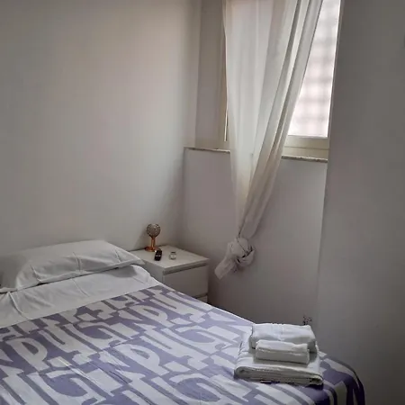 Giglio Rosso House 3* Catania