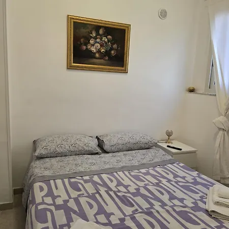 Giglio Rosso House 3*