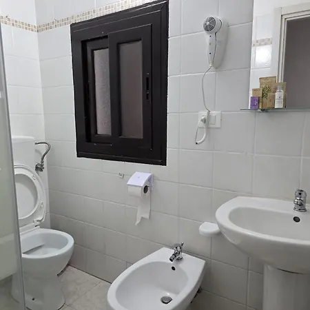 Giglio Rosso House Guest house