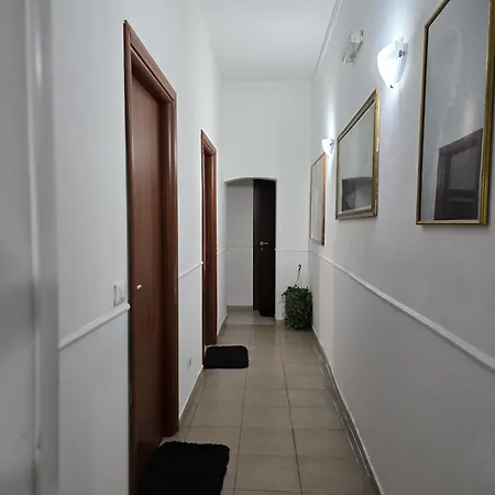 Giglio Rosso House Guest house